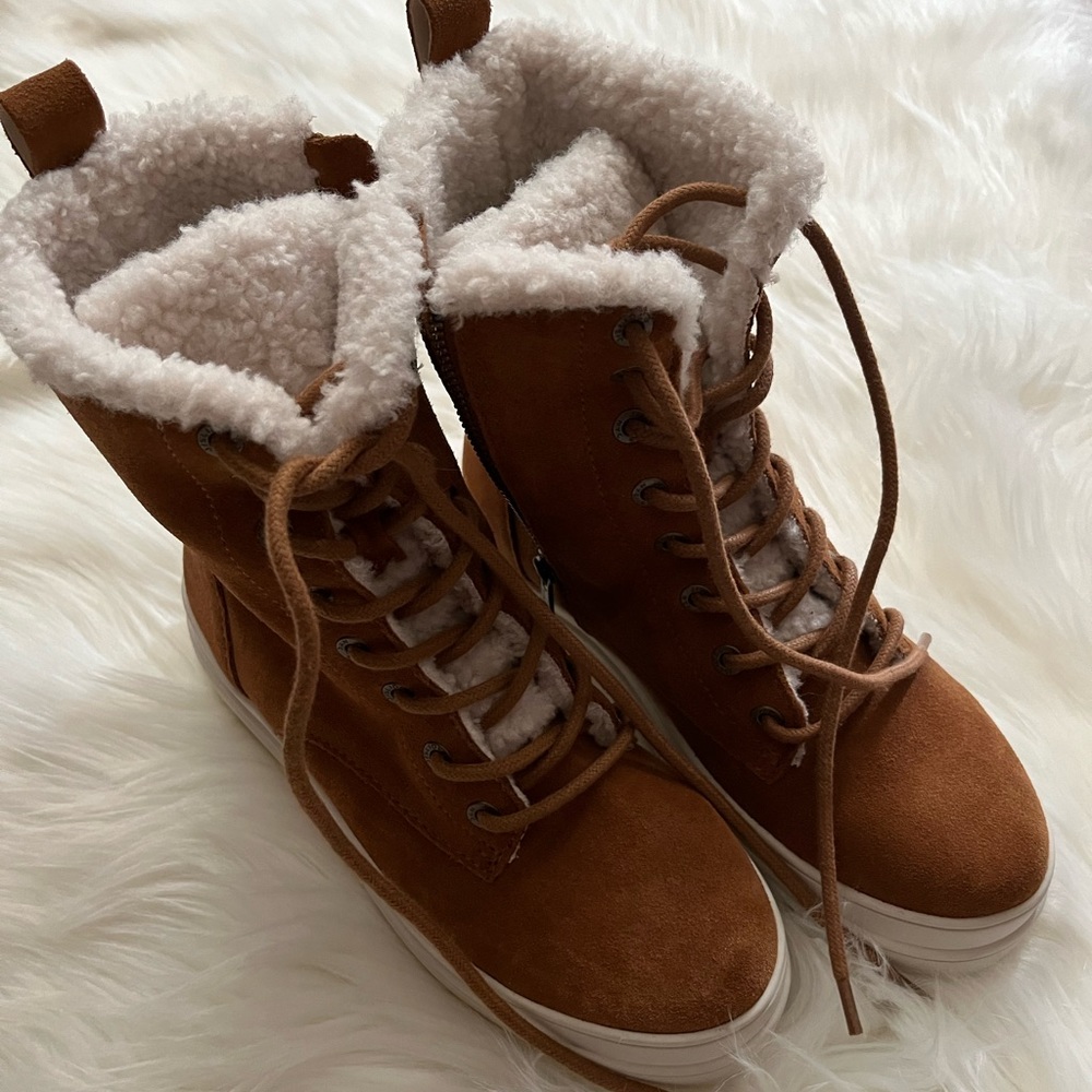 J/Slides Nyc Water Resistant Boot in Cognac suede